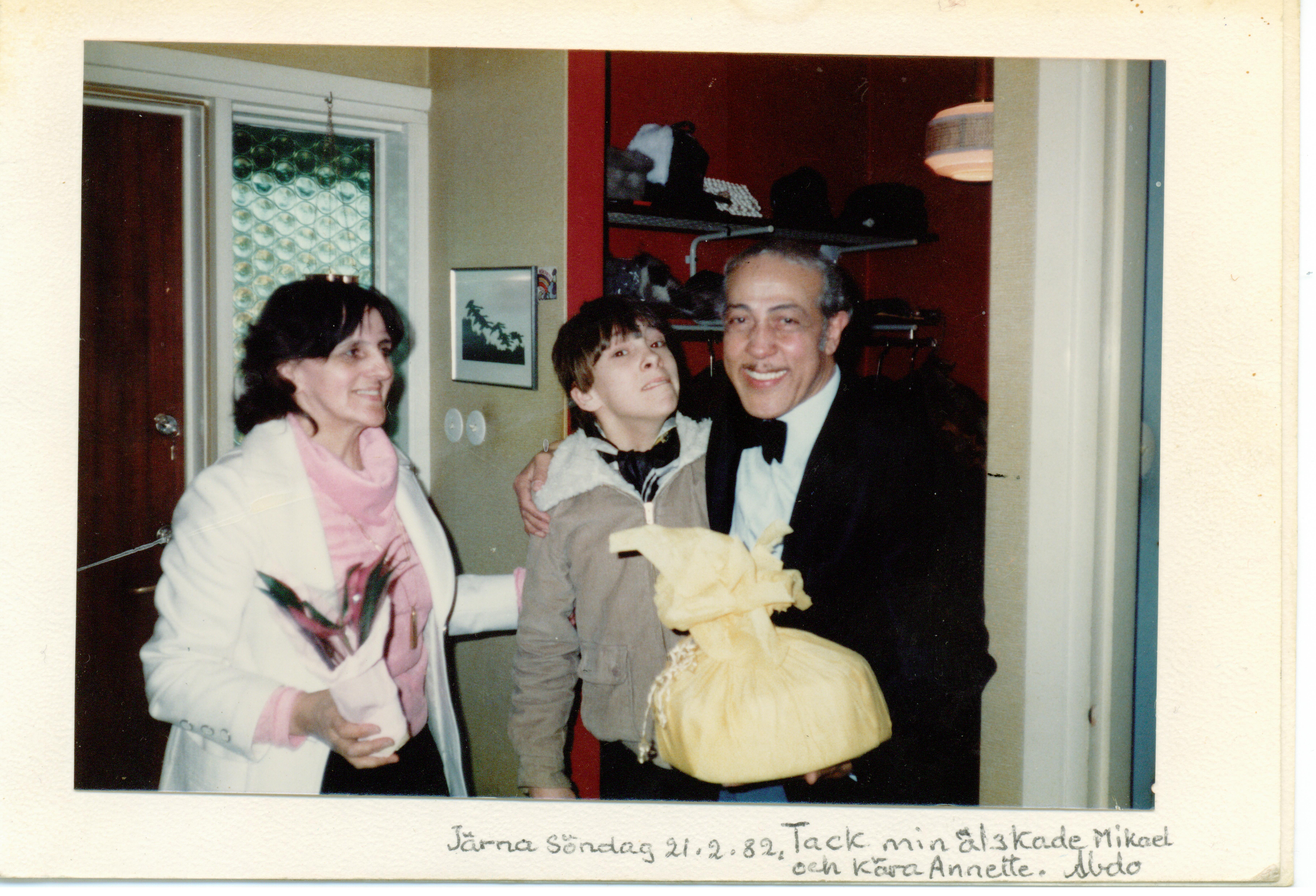 Mikael with his mother Annette and mentor Abdo, 1982